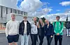 Sondre Sævareid (t.v.), Mathias Kaland Slathia, Malin Veland Becker, Signe Rullestad, Marie Rafdal Lauritsen og Simen Mæland Dagestad. Dei går i 10. klasse, og gjekk i 8. klasse då planlegginga av Skakkeringen begynte. FOTO: RENATE SÆVAREID