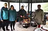 Signe Britt Vik, Nataliia Holovko, Catherine Chimba og Elissett Garcia syt for grillmat.Foto: Irene Mæland Haraldsen