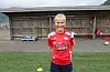 Kristine Hustveit Nybru under fotballskulen i Ølen i 2022. Vikedalsbuen har signert ny kontrakt med Avaldsnes. Arkivfoto: Svein-Erik Larsen
