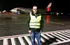 Egil Jørgensen på Helganes fredag kveld. Her skal han ta i mot den første pulja med flyktningar som kom fredag. Foto: Moayad Altaym