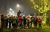 Etne Musikklag serverte flott julemusikk i Tinghusparken i Etne.Foto: Irene Mæland Haraldsen