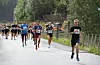 Det var full fart frå start av ved Tjelmeland då løpet Langs Åkrafjorden starta laurdag. Foto: Grethe Hopland Ravn