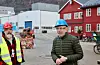 Dagleg leiar Øystein Matre (t.h.) i Westcon Yards ønsker seg ein tørrdokk i Ølensvåg. Fredag viste han Sveinung Bjelland fra Omega 365 Design og andre frå lokalt næringsliv rundt på verftet. FOTO: SVEIN-ERIK LARSEN