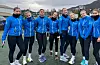 Jentene i 3IFA klarte eit gjennomsnitt på 15 rundar, altså 14 km. Frå.v.: Linnea Tjelmeland Hustoft, Iben Skjold Kvigne, Ragnhild Haugen, Kristine Velde, Tiril Bøthun Molnes, Laila Bauge, Ida Øygard og Julie Haaland Ananiassen FOTO: LINN GJERDE
