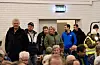 Det var så mange på møtet at fleire måtte stå. FOTO: SVEIN-ERIK LARSEN