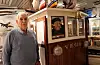 Johannes Eide (87) står bak den unike samlinga på Halsnøy historiske senter.Foto: Irene Mæland Haraldsen