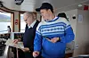 Kaptein Knut Grindheim og John Karsten Hustveit stakar ut kursen.Foto: Irene Mæland Haraldsen