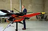 Samferdselsminister Jon-Ivar Nygård (Ap) lanserer stortingsmelding om dronar og ny luftmobilitet i dronehallen på Bjørnholt vidaregåande skule i Oslo. Foto: Lise Åserud / NTB / NPK