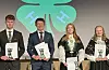 Plakettvinnarar Freidig 4H: Frå venstre Magnus Eikesdal, Per Gjerde, Sofie Ihle og Lovise Skrunes. Halvard Haslemo og Linnea Døvik var forhindra å delta på festen på grunn av jobb.